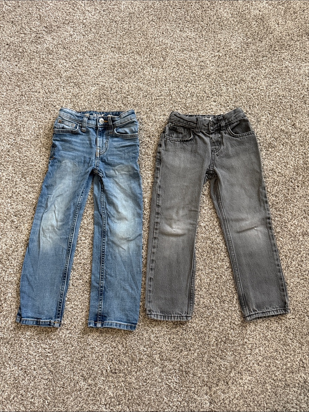 Bundle Cat & Jack Blue and Gray Kids Denim Jeans - size 5T